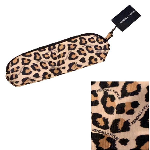 2 Kendal+Kylie Pencil Bags, 2 different designs, NWT, Very Cute! - Picture 3 of 9